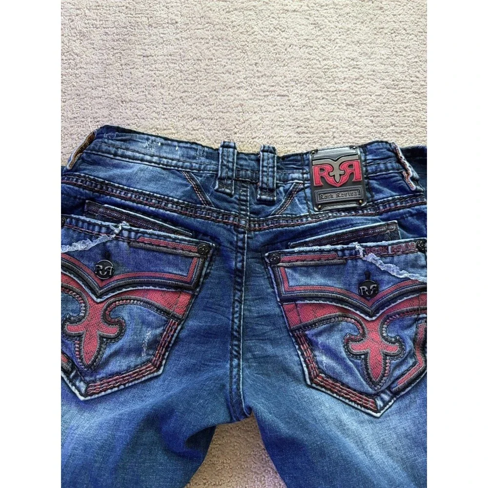$250 Mens Rock Revival Jean 